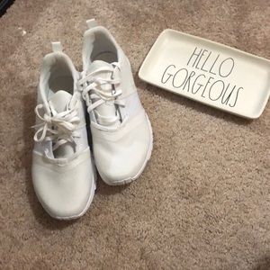 Reebok all white tennis shoe-Size 8.5
